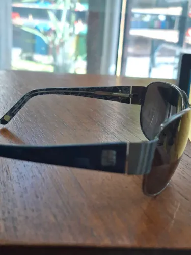 Vendo óculos de sol marca hackett
