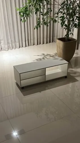 Rack para TV minimalista