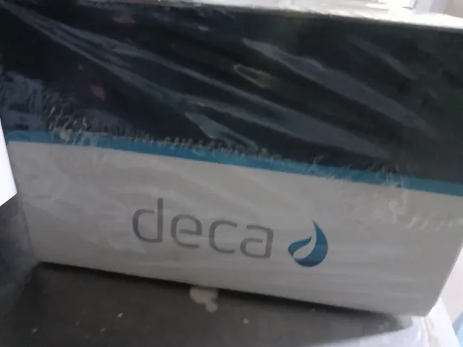 Torneira DECA de parede com acionador de sensor $: 1500