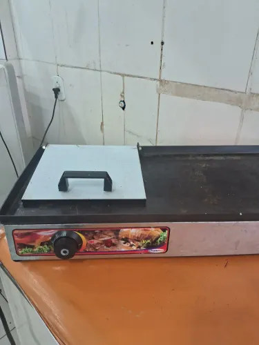 Vendo chapa elétrica 70x30cm