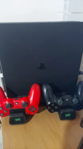 Ps4 slim 1 tera 2 controles