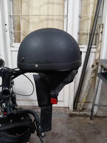 Capacete top vem pra cá...
