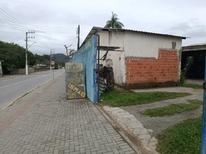Galpão em Balneário piçarras Aluguel