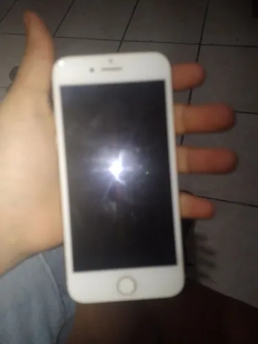 iPhone 8