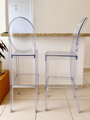 Banqueta Alta de Acrílico