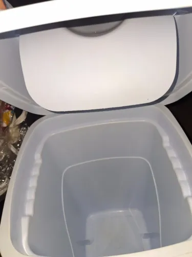 Lixeira de plástico 30 litros