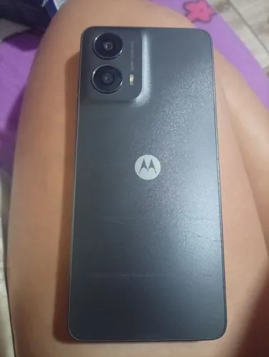 Vendo celular Motorola semi novo moto g 24