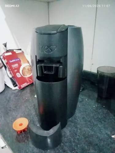 Cafeteira 3 corações R$230,00