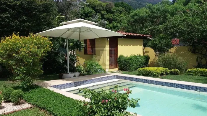 Julio Bogoricin Vende - Itanhangá - Deslumbrante casa - 4 quartos (1 suites) - 1 vaga - JB