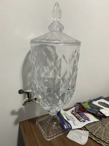 Vendo jarra de vidro 5 litros semi nova