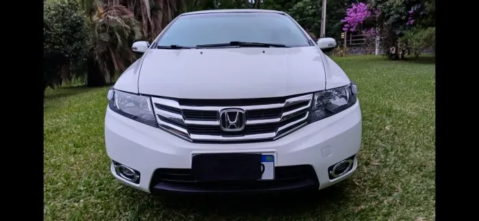 Honda City Sedan LX 1.5 Flex 16V 4P Aut. 2013