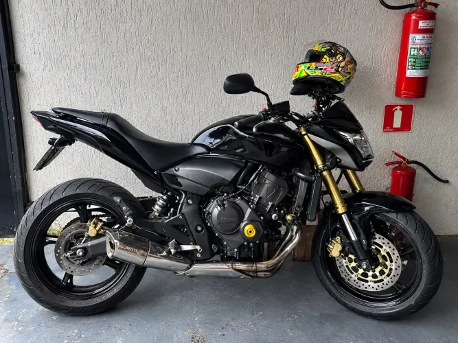 HORNET CB600 2014