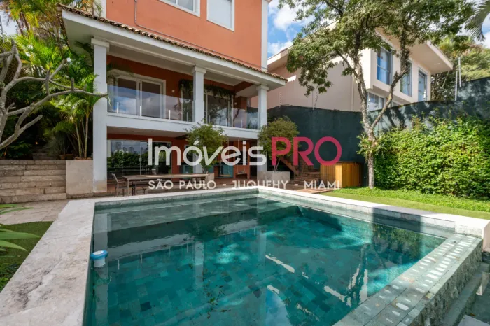 Casa com 583m² 06 dorm 4 suites a venda no Morumbi