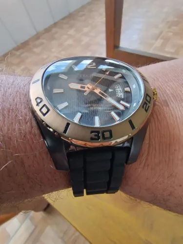 Technos Skydiver vidro e caixa curva