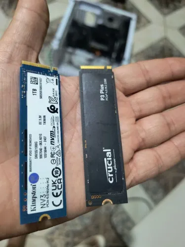 2 SSD 1TB + 500GB NV3 e CRUCIAL P3 PLUS