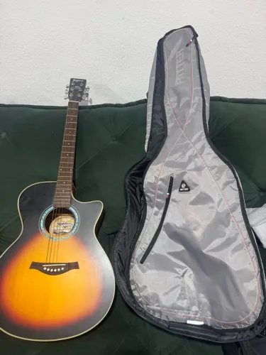 VIOLÃO ELÉTRICO