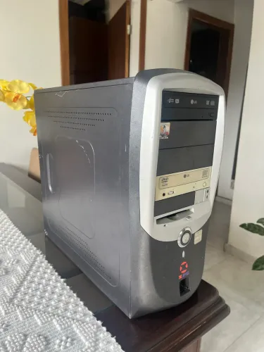 Gabinete Retrô