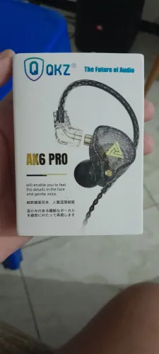 Fone intra-auricular AK6 PRO ( Nunca usado)