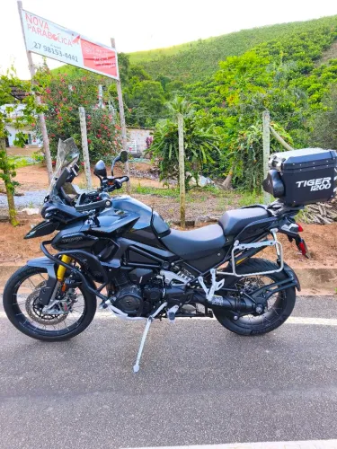 Tiger 1200 black edition 2024 novinha 