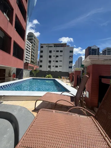 Alugo flat na beira mar 