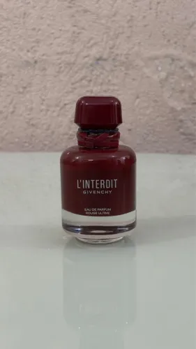 Cosmético perfume 