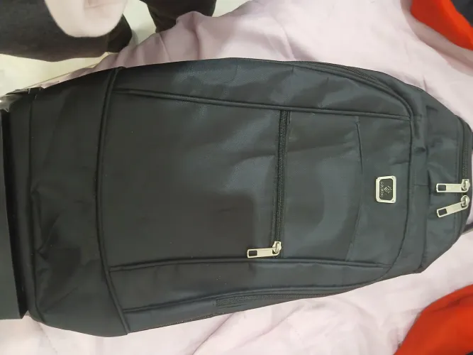 Mochila de rodinha preta Básica.