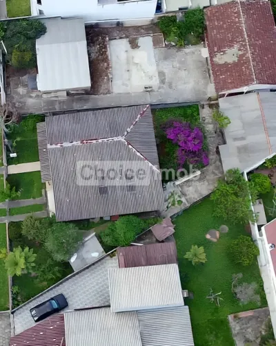 Terreno no Bairro Santa Cândida