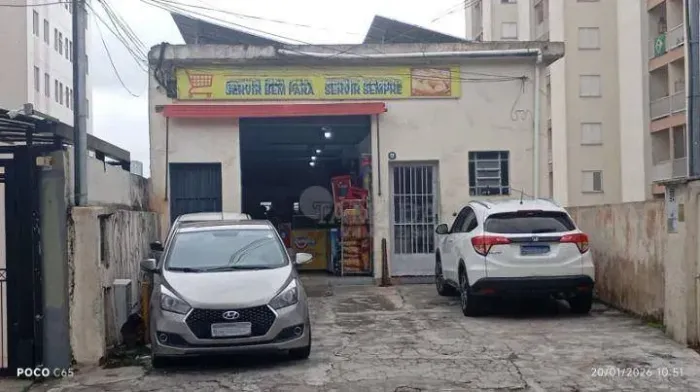 Imóvel com 2 Salões comerciais / terreno com 430m2 à venda por R$ 2.200.000 - Vila Pierina