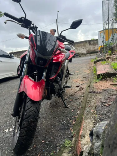 Yamaha Fazer 250 Flex com freios ABS