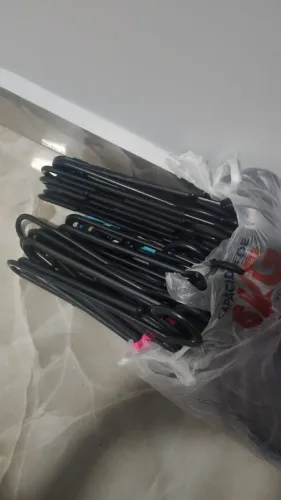30 cabides para roupa só 30 rrais