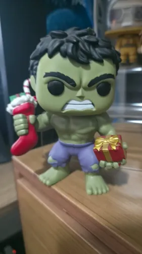 Funko pop - Hulk With Presents #398
