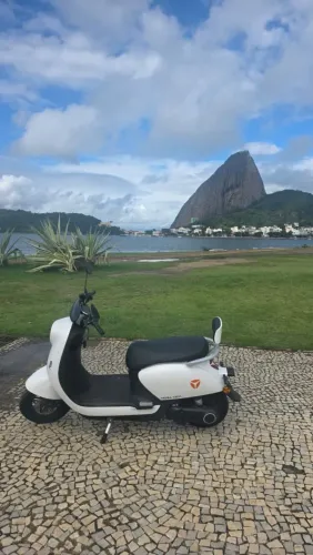 Yadea M6L 1000w autopropelido OPORTUNIDADE