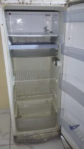 Vendo geladeira
