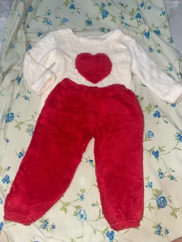 Pijama quentinho e macio para sua bebê