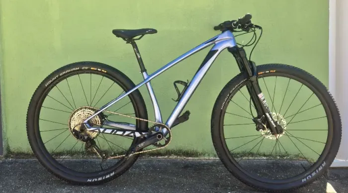 Bicicleta Carbono MTB Audax Auge 600