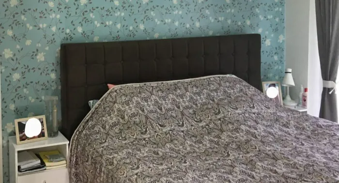 Cabeceira de cama king size em ótimo estado