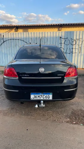 Fiat Linea Essence 1.8 Flex 16V 4P 2013