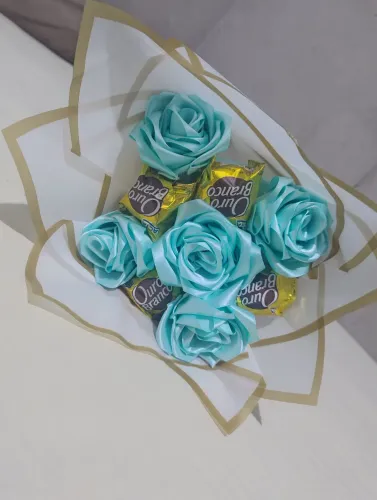 Buquês de rosas de cetim