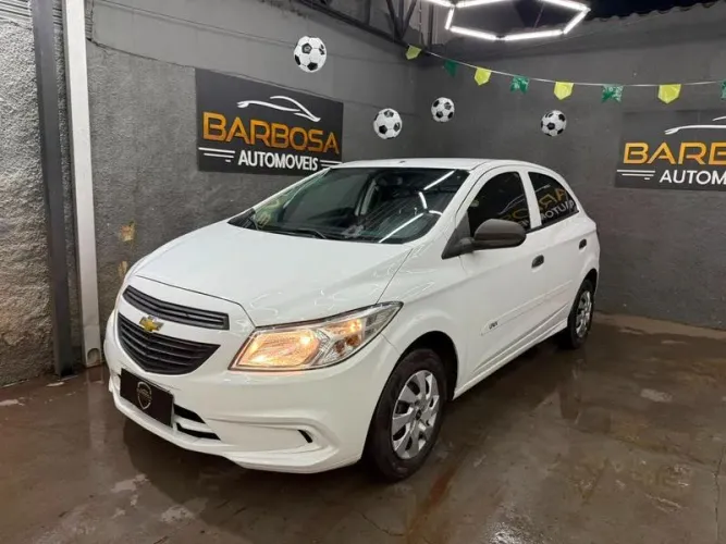Chevrolet Onix 1.0 MPFI LS 8V Flex 4P Manual 2016