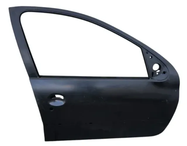 Porta dianteira Peugeot 206 / 207 lado direito