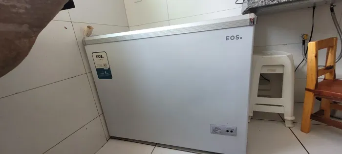 Freezer expositor eos 205 litros