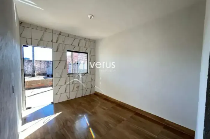 Casa para aluguel, 2 quartos, 2 vagas, JARDIM EUROPA - Uberlândia/MG