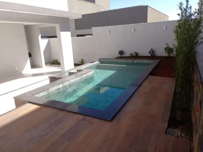Alphaville Uberlândia - Casa de condomínio térrea para venda com 257 metros, 3 suítes e pi