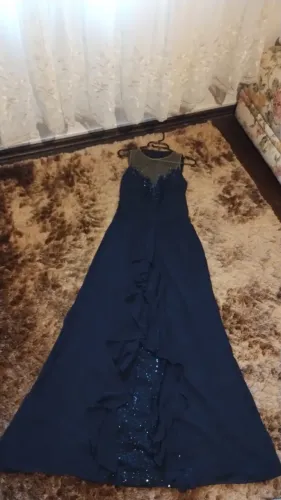 Lindo vestido de festa azul marinho M