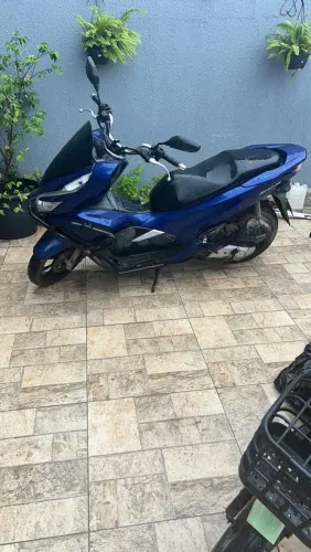 Troco pcx por carro 