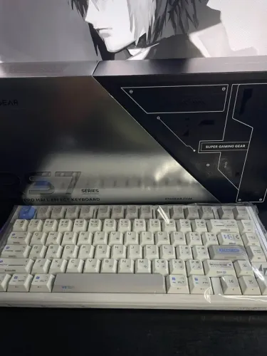 Teclado Magnético ATK RS7 V2 Ultra Silver Edge Switch Snowblade *Lacrado com NF e Garantia