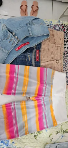 Shorts de grife, quase novos, oportunidade incrível.