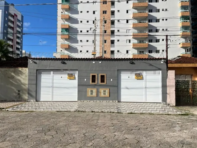 Casa com 2 dormitórios à venda, 72 m² por R$ 695.000,00 - Vila Guilhermina - Praia Grande/