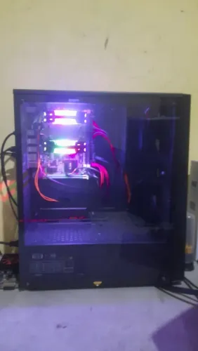 Vendo ou troco PC em PS4 SLIM!