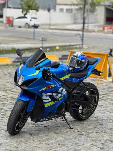 SUZUKI GSX-R1000 2020 À VENDA